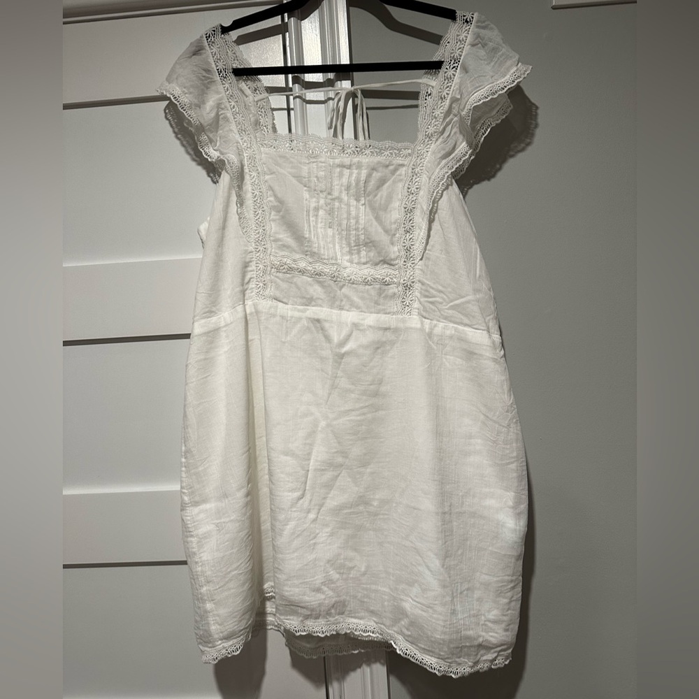 Abercrombie white mini dress